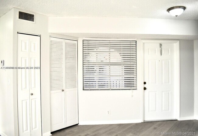 Photo - 8768 SW 3rd St