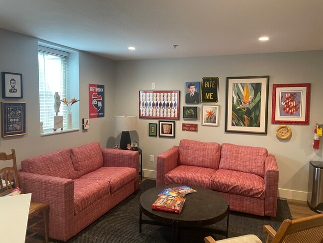 Photo - 403 E 4th St Unit 403C