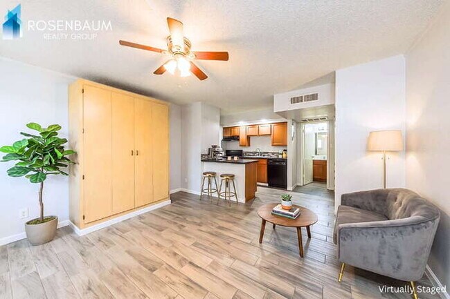 6320 N 16th St Unit 10
