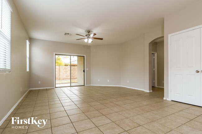 Photo - 15293 W Morning Glory St