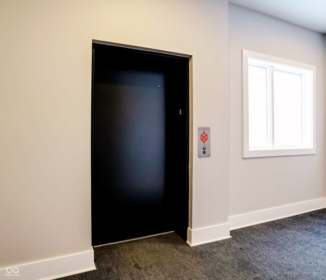 Photo - 233 E St Joseph St Unit 3E