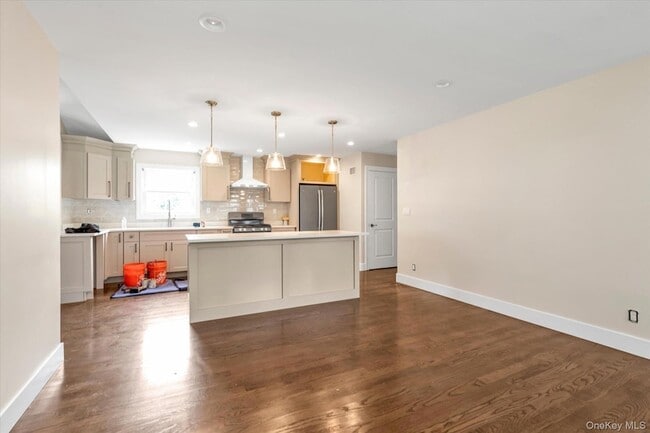 85 Clement St