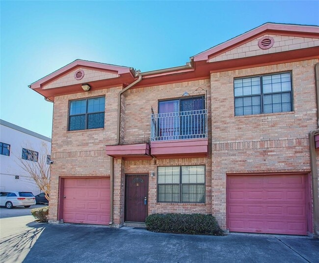 Building Photo - 9400 Bellaire Blvd Unit 411 Rental
