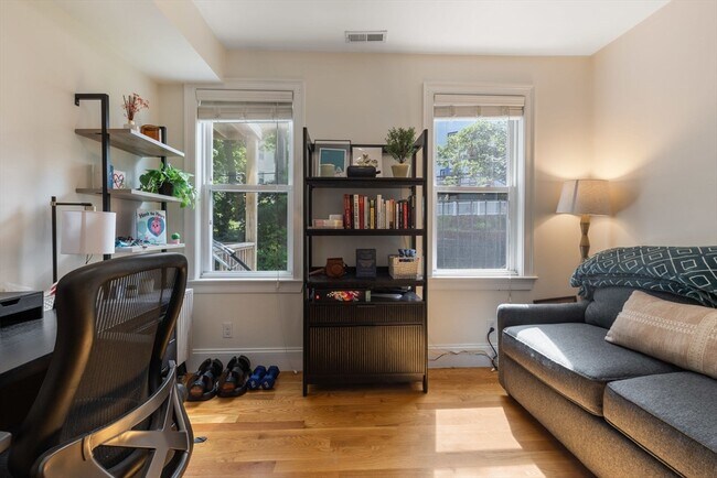 Photo - 2 Walk Hill St Unit 2