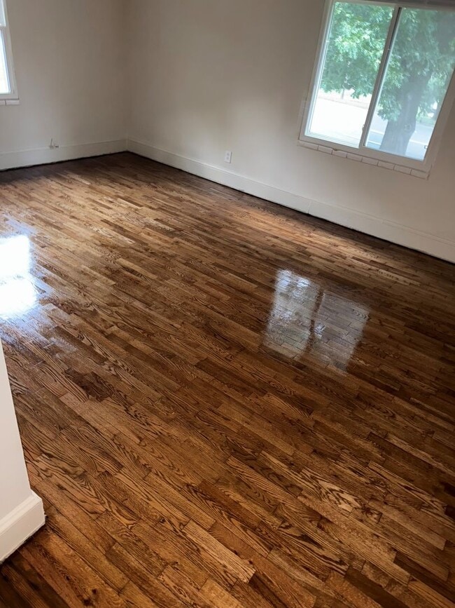 Building Photo - Cute cozy 1 bedroom 1 bathroom Rental