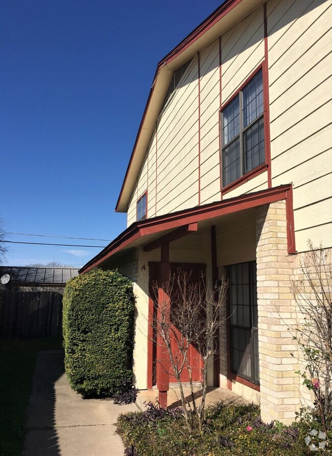 Building Photo - 1102 Covey Ln Unit # A Rental