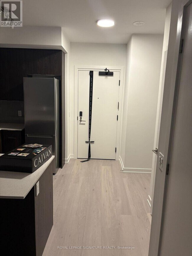 Photo - 2501 Saw Whet Blvd. Unité 522