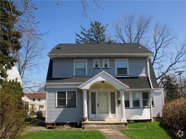 Building Photo - 296 Glen Ellyn Way Rental