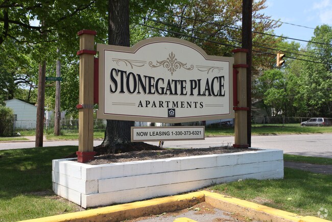 Stonegate Place - Stonegate Place Apartments