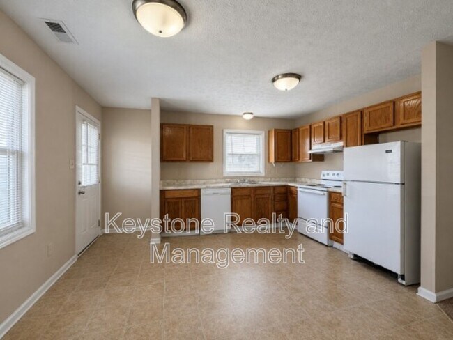 270 Thompsonville Ln