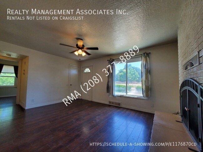 Photo - 1004 Paynter Ave
