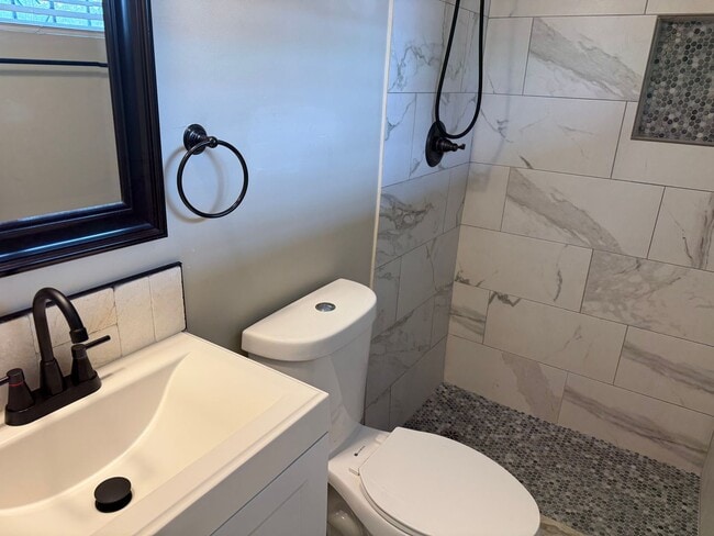 Photo - 7252 E Beverly Dr