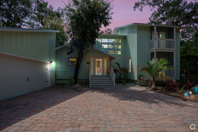 Building Photo - Stunning 4/2 on Siesta Key! Rental