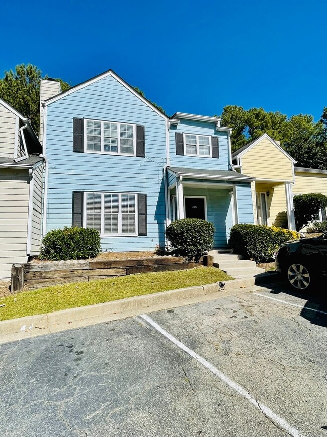 Photo - 406 Vineyard Pond Dr NW House