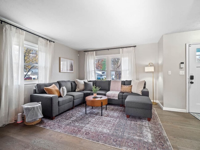 Photo - 4861 Pineview Dr Unit SI ID1496121P