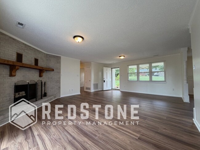 Photo - 3138 Whitesell Dr