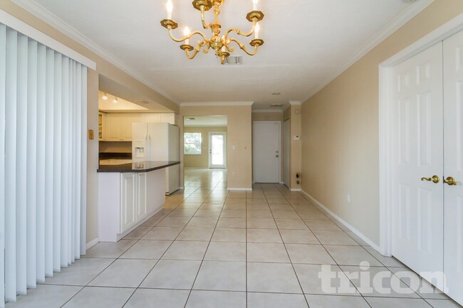 Photo - 8105 Longbay Blvd