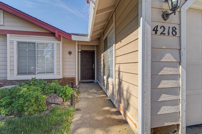 Photo - Freshly Updated 4-Bedroom Home with Central A/C & Garage