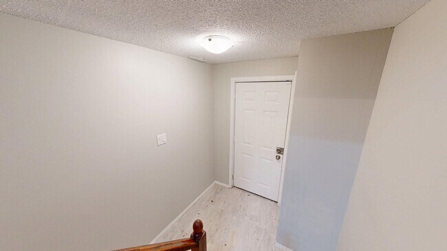 Photo - NEWLY RENOVATED THREE BEDROOM CONDO TOWN Unit 124