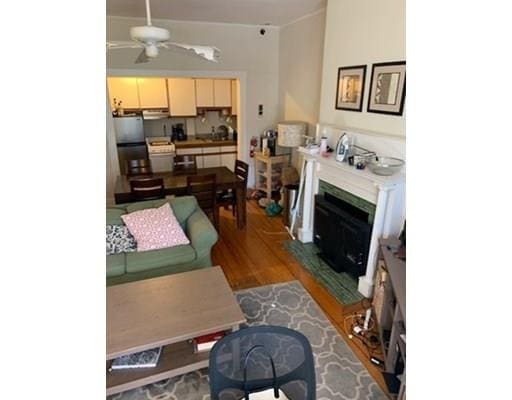 296 Marlborough Unidad 8