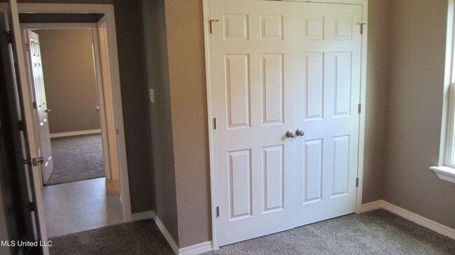 Photo - 17281 Avondale Cir