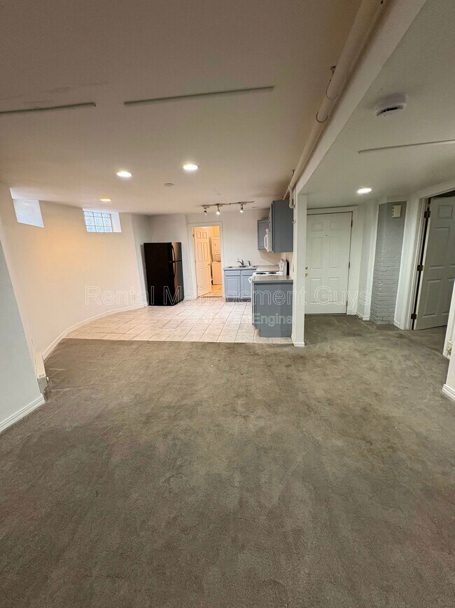 Photo - 2021 3rd Ave S Unidad B1