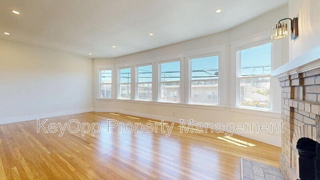 Photo - 1608 Balboa St