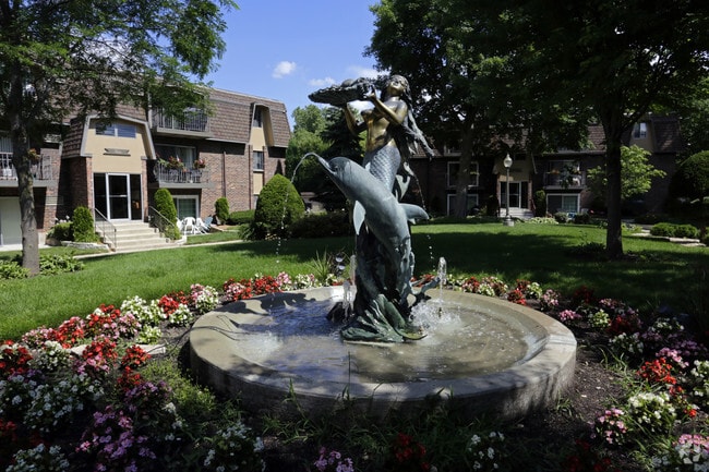Burnwood Apartments