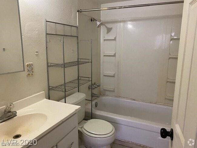 Building Photo - 625 S Royal Crest Cir Unit 8 Rental