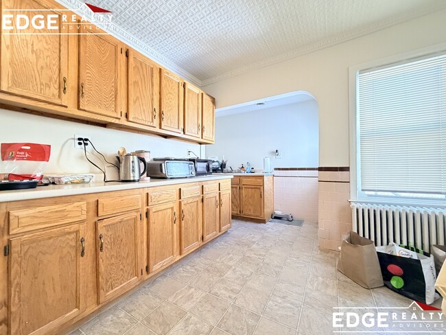 Photo - 33R Winship Pl