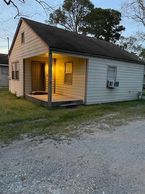 Photo - 140 W. Darby