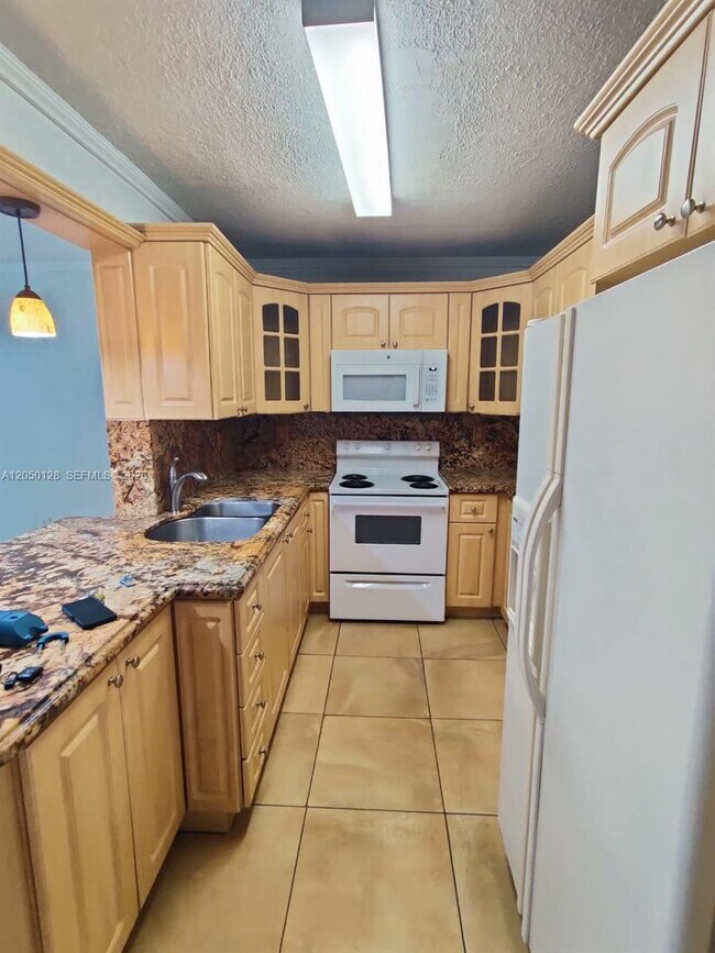 5705 W 20th Ave Unit 215
