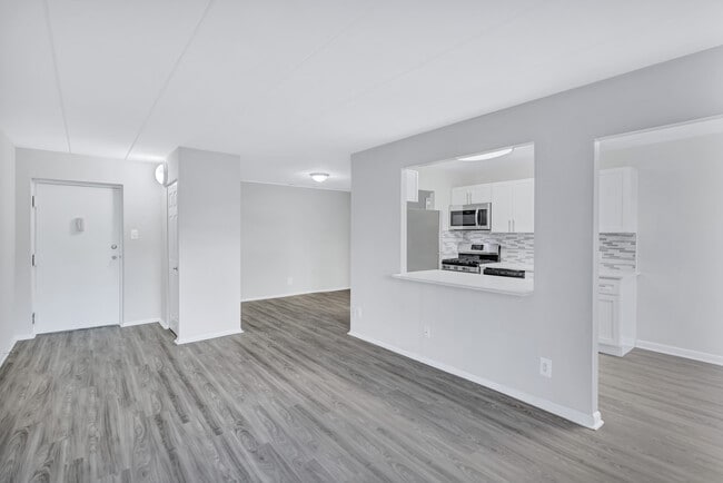 Photo - Cityside Huntington Metro