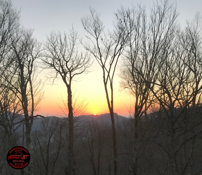 Photo - 102 Sugar Ski Dr Unit APPres-Ski