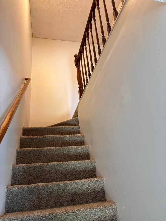 Photo - 41 Burlington Ct