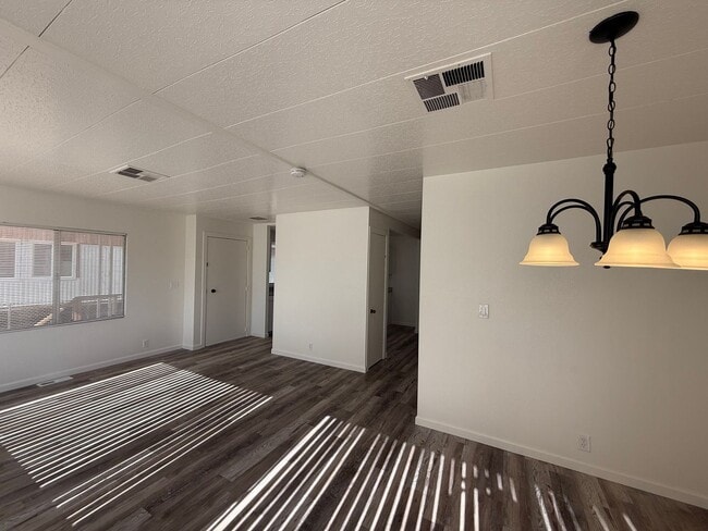 Photo - 3 Bedroom 2 Bathroom Mobile Home