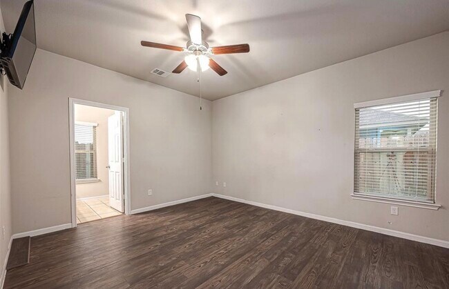 Photo - 6409 Hollock Meadows Ln