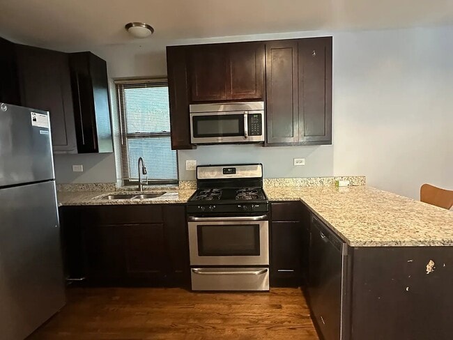 Photo - 1722 W Hastings St Unidad CH