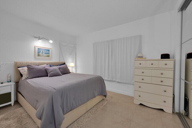 Photo - 2539 Bayshore Dr Unit PH5