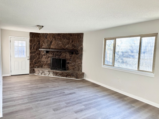 Photo - 2840 Belden St