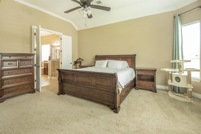 Photo - 321 Westwood Dr