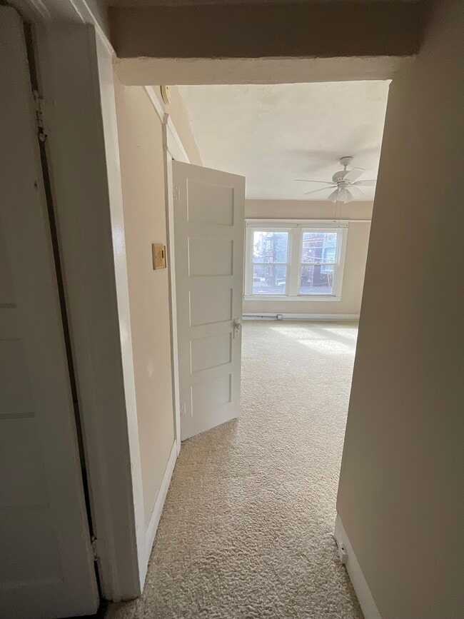 Building Photo - 33 Horizon Ave Rental