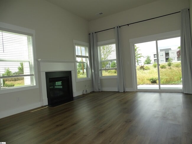 Photo - 146 Bromes Way