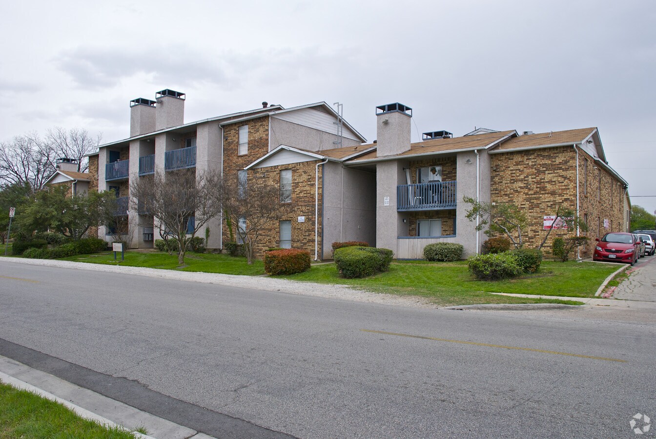 Norwalk - Norwalk Apartments