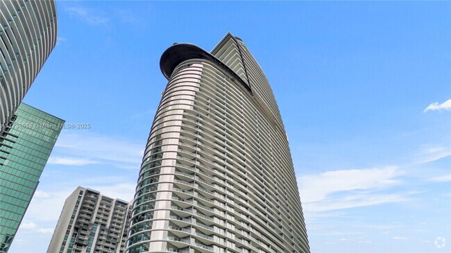 Building Photo - 300 Biscayne Blvd Way Unit 4608 Rental