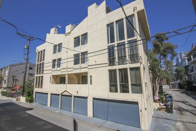 Fotografía del edificio - 14 Mast