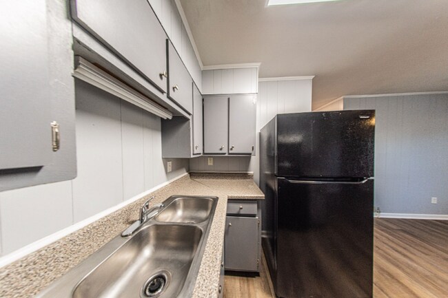 Photo - 120 Lake Dr Unidad 4