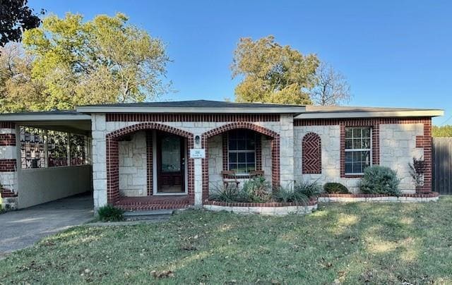 Building Photo - 310 E Beech St