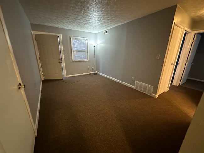 Photo - 1392 Summit St Unidad A