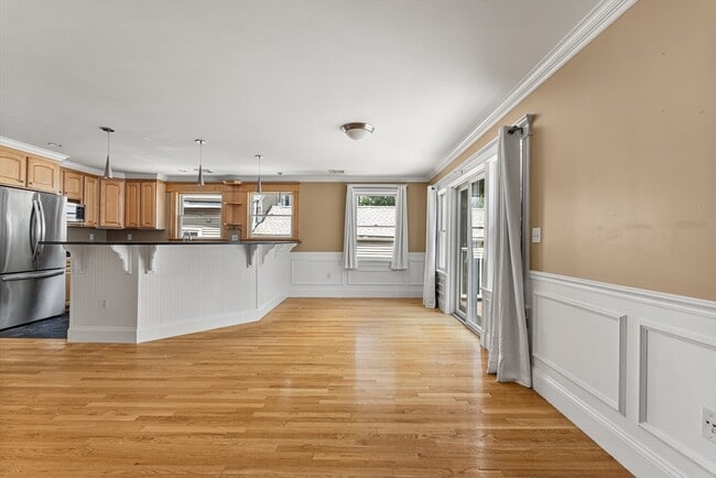 Photo - 212 W 9th St Unit 1